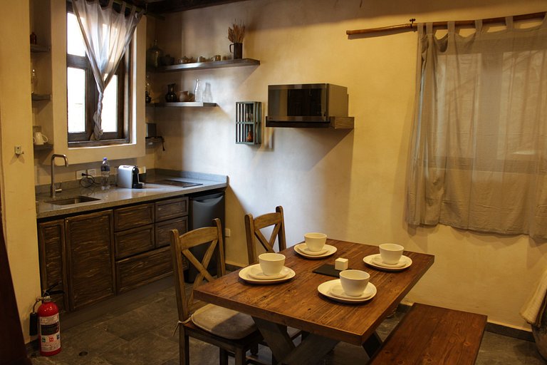 Vecchia Luna: Boutique Ground Floor, Val'Quirico.