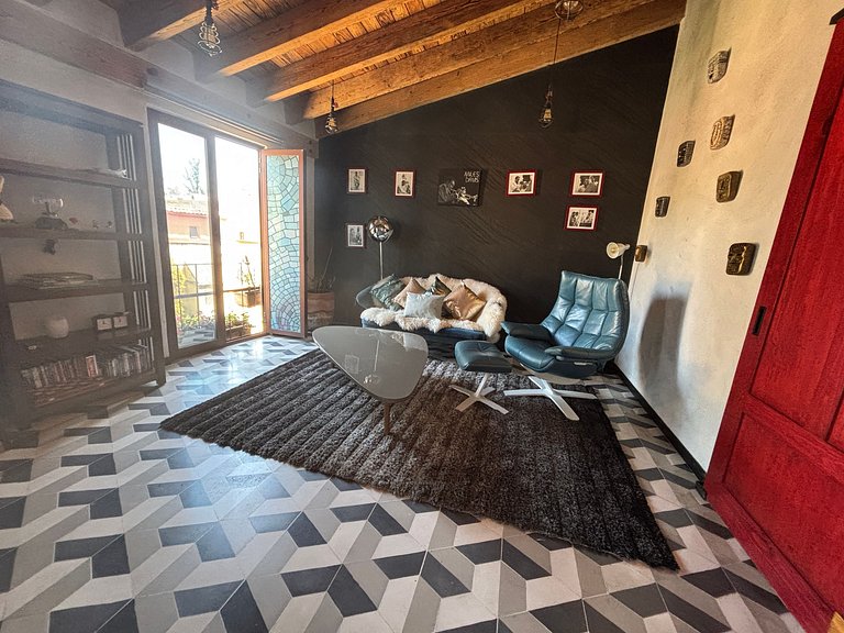 ¡Dúplex de Alto Lujo en el Corazón de Val'Quirico!