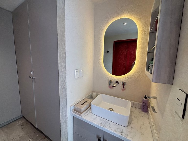 ¡Dúplex de Alto Lujo en el Corazón de Val'Quirico!