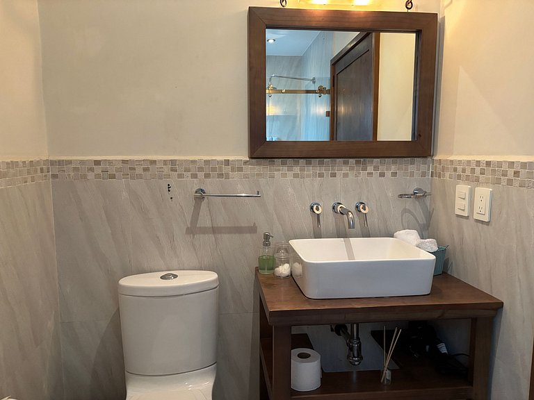 Remus: Tu Refugio con Rooftop en Val'Quirico