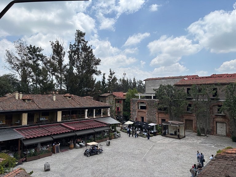Remus: Seu Refúgio com Rooftop em Val'Quirico