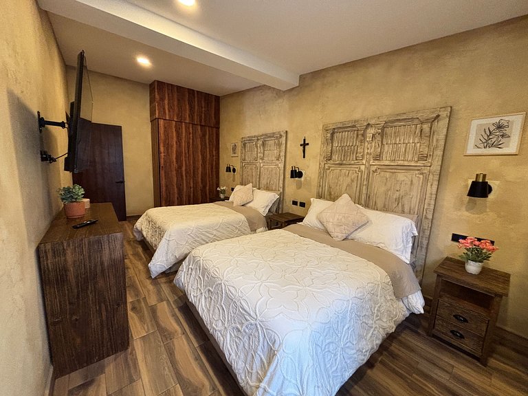 Sasha: Your Fascinating Retreat in Val'Quirico.
