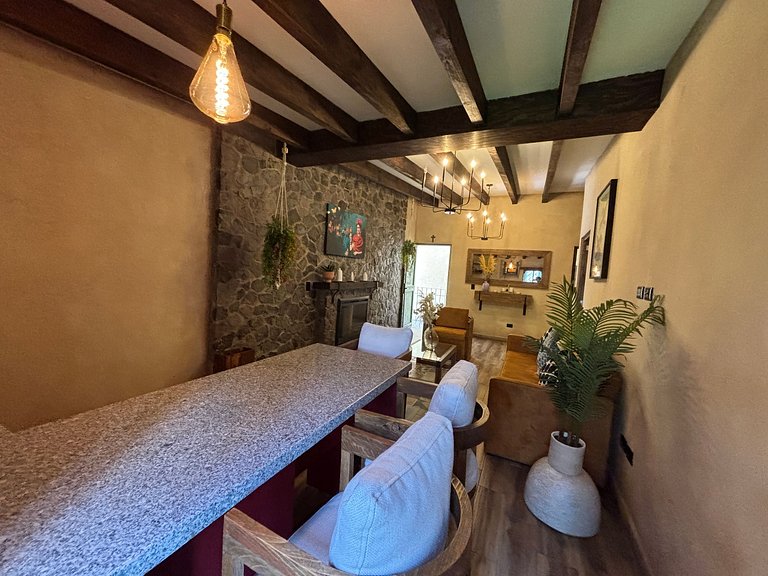 Sasha: Tu refugio fascinante en Val'Quirico.
