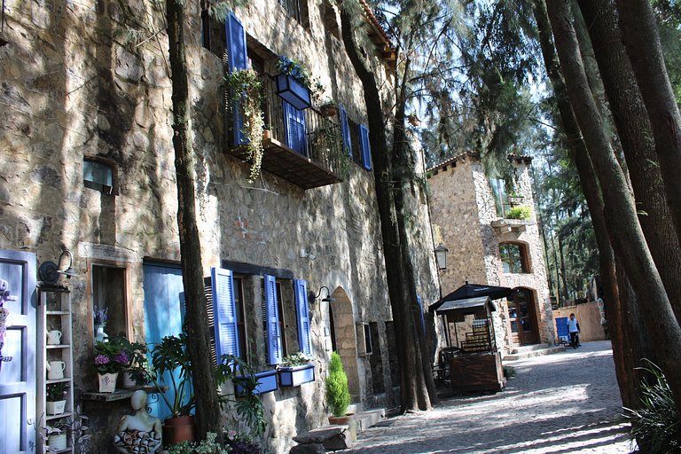 Romulus: La migliore vista di Val'Quirico