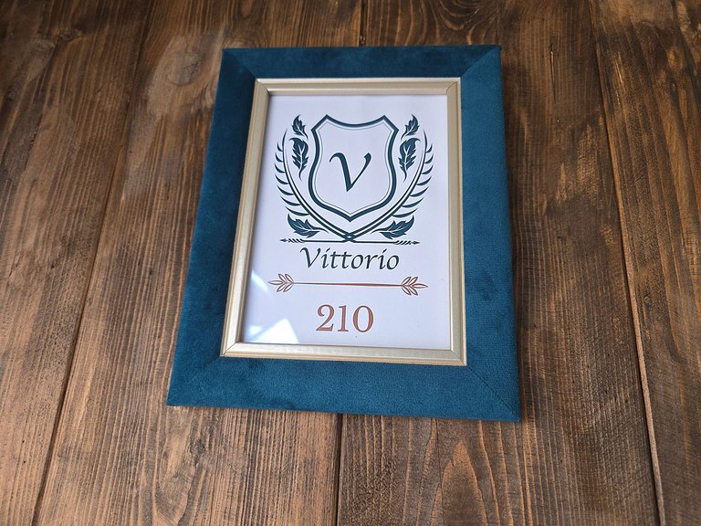 Vittorio 116-210 Il Fascino Toscano di Val’Quirico